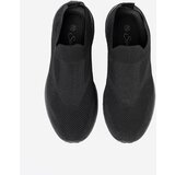Shelvt Slip-on sneakers in black | ePonuda.com