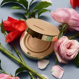 Burberry Beyond Wear Perfecting Matte Cushion dugotrajni puder u spužvici SPF 15 nijansa Light Warm 30 14 g | shoptok.hr