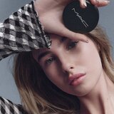 MAC Cosmetics Studio Fix Powder Plus Foundation Prefill matirajući puder u prahu nijansa NC37 12 g | shoptok.hr