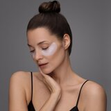 KORIKA Korean Heritage Brightening Eye Patch Mask Jeju Mandarine & Vitamin C posvjetljujuća maska za okoloočno područje 2 kom | shoptok.hr