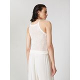 A LOT LESS Top z naramnicami 'Rosa' off-bela | Shoptok.si