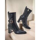 Resti Women's ankle boots on a post Amior | ePonuda.com