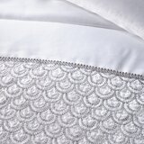Catherine Lansfield Belo prešito pregrinjalo iz mikrosatena 240x260 cm Deco Sequin – | Shoptok.si