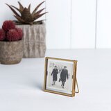 Rex London Kovinski stoječ okvir v zlati barvi 8x8 cm – | Shoptok.si