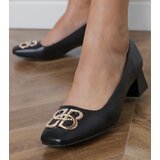 Gemre Black low-heeled pumps with rhinestones Cahes | ePonuda.com