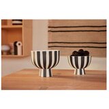 OYOY Living Design Črno-bela skledica za serviranje iz kamenine Toppu – | Shoptok.si