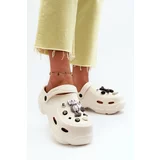 Kesi Women's foam slippers with solid soles, White Matirra