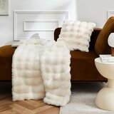 Douceur d intérieur Krem deka od mikropliša 180x220 cm Mounty – | shoptok.hr