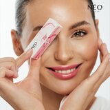 NEO MAKE UP Intense Serum Sheer Lipstick kremasta vlažilna šminka odtenek 01 Honey Veil 4.3 g | Shoptok.si