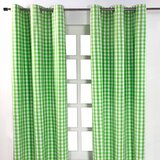HOMESCAPES Bombažne zelene blokovske zavese Gingham Eyelet, 117x137 cm, (20749100) Cene