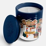 ípuro Christmas Town Festive Rush dišeča sveča s pokrovčkom 270 g | Shoptok.si