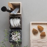 Mette Ditmer Denmark Tamno smeđi mramoran kupaonski organizator za pamučne vatice Marble – | shoptok.hr
