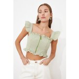 Trendyol Detaljna bluza sa zelenim zatvaračem bela | krem Cene