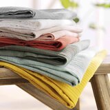 Douceur d intérieur Krem posteljina za krevet za jednu osobu od muslina 140x200 cm Angelia – | shoptok.hr