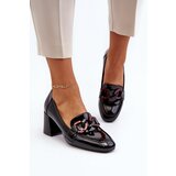 VINCEZA Black Patent Leather Pumps with Chain Paliotte Cijene