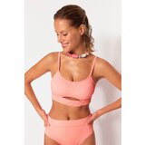 Trendyol Pomegranate Flower Textured Bikini Top | ePonuda.com