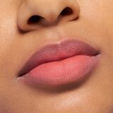 Essence Blur Soufflé mat tekući ruž za usne nijansa 03 Hot Offline 3.6 ml | shoptok.hr