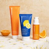 OLEHENRIKSEN Transform Lemonade Smoothing Srub gladilni piling za obraz z učinkom eksfoliacije 90 kg | Shoptok.si