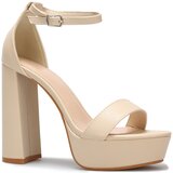 La Modeuse Sandali & Odprti čevlji 65665_P151920 Bež | Shoptok.si