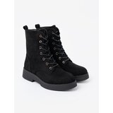 Shelvt Comfortable black workers on a flat sole | Shoptok.si