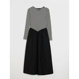 Sinsay Midi haljina s kontrastnim donjim dijelom | shoptok.hr