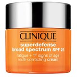 Clinique Superdefense™: SPF 25 Fatigue + 1st Signs of Age Multi-Correcting Cream - for oiler skin types | Eponuda.ba