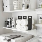 YAMAZAKI Črna kovinska stojala za brisače v kompletu 2 ks Tower – | Shoptok.si