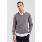 Legendww muski sivi dzemper sa v-izrezom | ePonuda.com