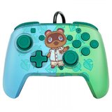 Pdp faceoff deluxe+ audio wired controller: animal crossing tom nook  cene