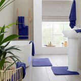 Catherine Lansfield Temno modra frotirna bombažna brisača 50x85 cm Anti-Bacterial – | Shoptok.si