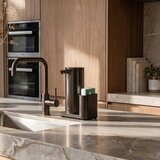 simplehuman Kovinsko avtomatsko držalo za detergent v bronasti barvi – | Shoptok.si