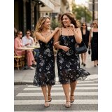 Sinsay Maxi haljina na naramenice s vezanjem na dekolteu u cvjetnom uzorku | shoptok.hr