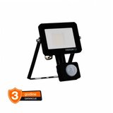 LEDVANCE GmbH OSRAM LED reflektor sa PIR senzorom 10W 4000K 4099854489440E | ePonuda.com