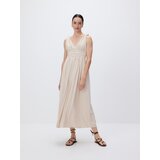 Reserved Nabrana maxi haljina - bež | shoptok.hr