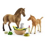 Schleich 42432 - Horse Club - Sarina nega za žrebeta | Shoptok.si