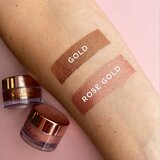 SOSU by Suzanne Jackson x Terrie McEvoy Daydream Collection kremasto senčilo za oči odtenek Gold | Shoptok.si