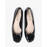 GOODIN Lacquered pumps with a striking decoration | shoptok.hr