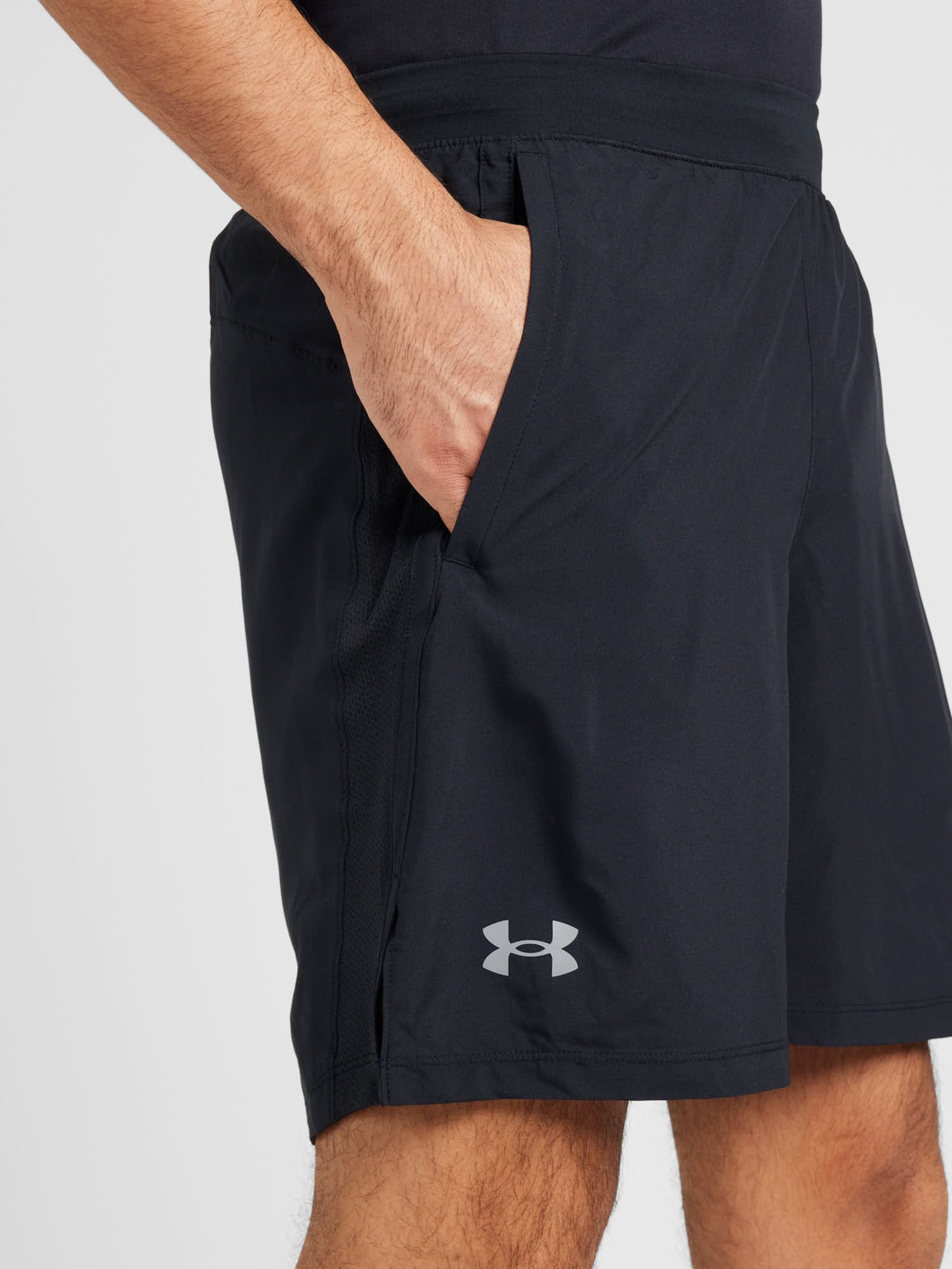 Under Armour Športne hlače 'Launch 7' siva / črna | Shoptok.si