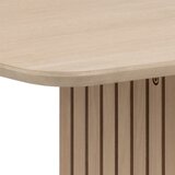 Actona Bela jedilna miza v hrastovem dekorju 105x220 cm Christo – | Shoptok.si