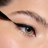 Catrice Hyper Liner Brush Eyeliner dugotrajna vodootporna olovka za oči nijansa 010 Ever Black 0.52 ml | shoptok.hr