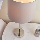  Endon 72175 - Stona lampa sa USB portom SYON 1xE14/40W/230V sjajni hrom/bež | Eponuda.com
