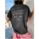 K&H TWENTY-ONE Women's Smoked Love Love Love Printed Oversized T-shirt.