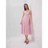 Reserved Midi haljina - pastelnoružičasto | shoptok.hr