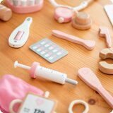UMU Toys Doctor's set aktivnostna igrača iz lesa Pink | Shoptok.si