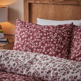 Catherine Lansfield Rdeča enojna flanelna posteljnina 135x200 cm Grace Floral Leaf – | Shoptok.si