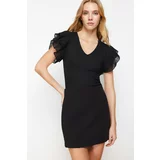 Trendyol Black Sleeves Tulle Detailed Fitted V-neck Stretchy Knitted Blouse