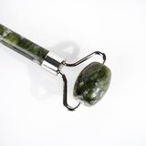 Brushworks HD Jade Roller valjček za masažo za obraz in oči 1 kos | Shoptok.si