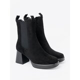 Shelvt Elegant ankle boots with elastic inserts | Shoptok.si