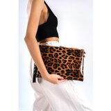 Capone Outfitters Clutch - Brown - Animal print cene