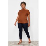 Trendyol Curve Brown Crew Neck Knitted Blouse Cene